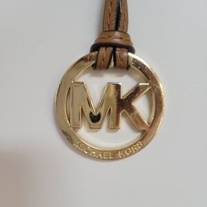 Michael Kors Gold & Leather Large bag charm. Camel brown leather